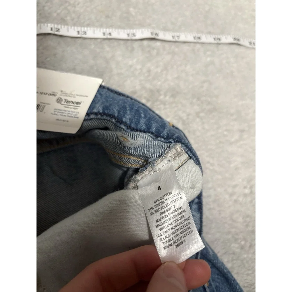 Arizona Jean Co Low Rise Baggy Game Day Ripped Denim Jeans Size 4‎ Wide Leg